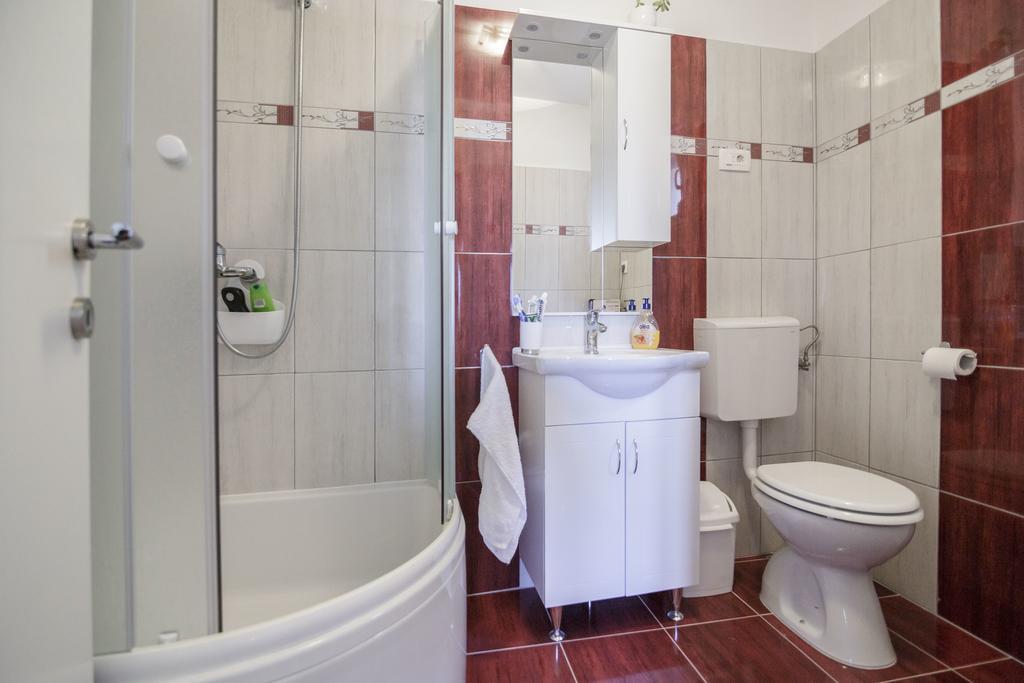 Apartman Jurica コミジャ エクステリア 写真