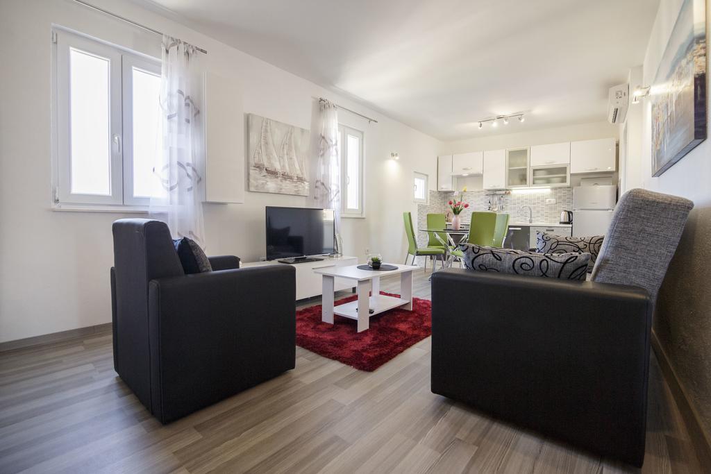 Apartman Jurica コミジャ エクステリア 写真